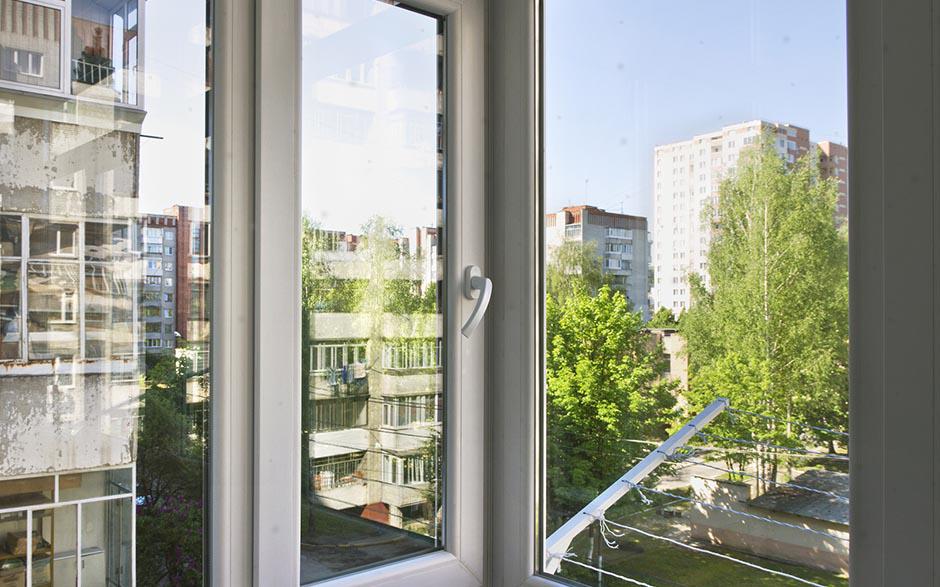 vitre cassée Paris 4